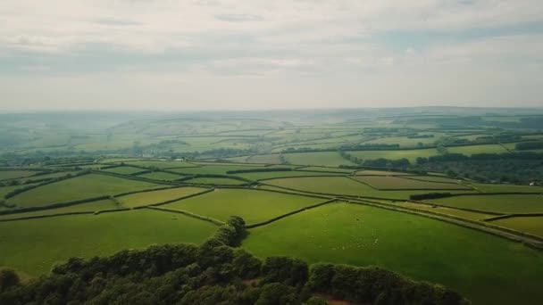 Flygfoto Exmoor National Park Med Högsta Punkt Dunkery Beacon — Stockvideo