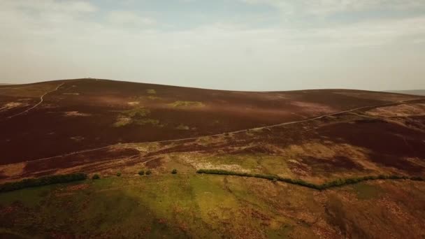 Pemandangan Udara Taman Nasional Exmoor Dengan Titik Tertinggi Dunkery Beacon — Stok Video
