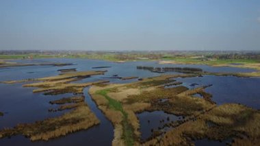 Doğadaki güzel sulu arazinin hava görüntüleri Zevenhoven 'ı ihtiva ediyor.