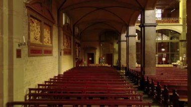 Hollanda, Hoorn 'daki güzel Katolik Koepelkerk kilisesinin görüntüleri.