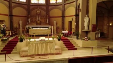 Hollanda, Hoorn 'daki güzel Katolik Koepelkerk kilisesinin görüntüleri.