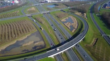 Hollanda 'da otoyol kavşağı meşgul A2 ve A27 otoyolu