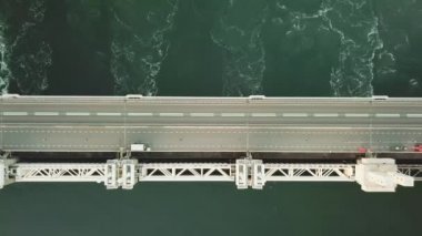 Oosterscheldekering, Doğu Scheldt fırtına dalgalanma bariyeri, Hollanda 'da, havadan aşağı kuş bakışı