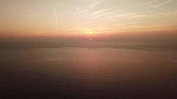 Schilderachtige Beelden Van Zonsondergang Boven Kust — Stockvideo