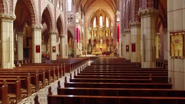 Beeldmateriaal Van Prachtige Katholieke Sint Vituskerk Met Orgel Hilversum Nederland — Stockvideo