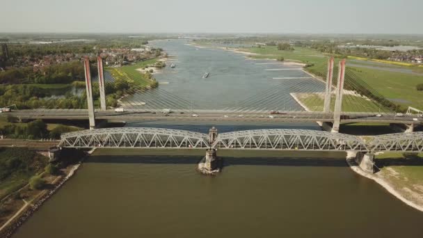 Most Martinus Nijhof Nad Autostradą Holandii Lotnisko — Wideo stockowe