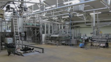 Jam Factory 'nin yakın çekim görüntüleri. Montaj satırı