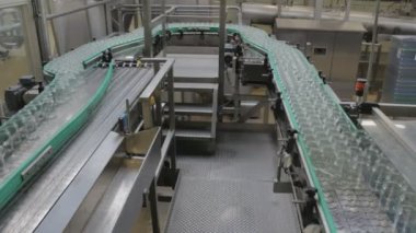 Jam Factory 'nin yakın çekim görüntüleri. Montaj satırı
