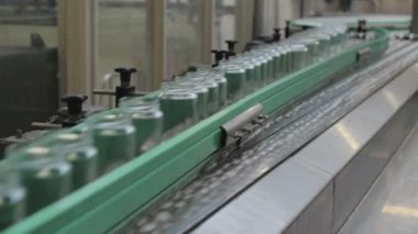Jam Factory 'nin yakın çekim görüntüleri. Montaj satırı