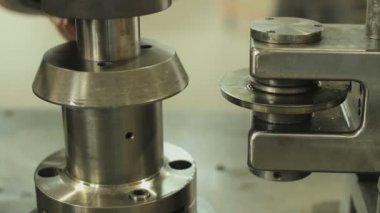Metal Dönüşü ve Derin Çizim üzerine uzmanlaşmış şirketin yakın çekim üretimi