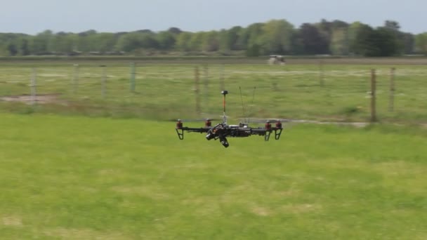 Radio Řízené Drone Létání Obloze Full Hd1920X1080 — Stock video