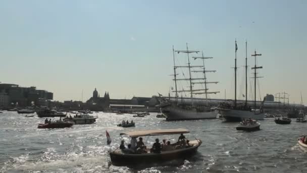 Первое Парусное Издание 1975 Году Временем Sail Amsterdam Вырос Стал — стоковое видео