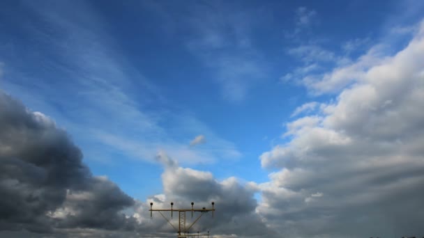 Avión Aterrizando Con Sonido Limpio — Vídeos de Stock