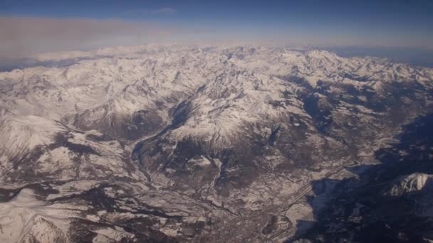 Szenische Aufnahmen Der Alpen Luftaufnahme Aus Dem Flugzeug — Stockvideo