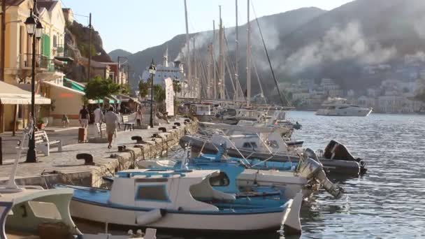 Images Magnifique Port Grèce Avec Divers Voiliers — Video