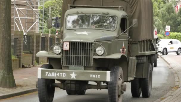 Este Convoy Militar Conduce Cada Año Través Zona Gooi Holanda — Vídeo de stock