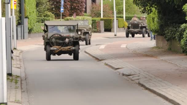 Este Convoy Militar Conduce Cada Año Través Zona Gooi Holanda — Vídeo de stock