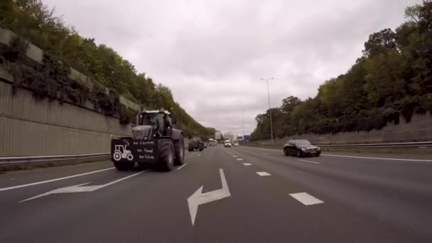 Agricultores Que Conducen Por Las Autopistas A12 A27 Para Protestar — Vídeo de stock