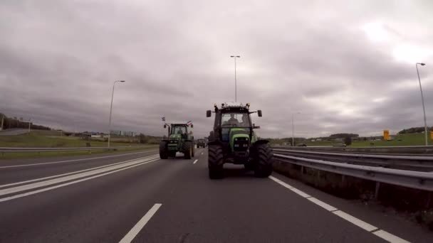 Landbouwers Snelweg A12 A27 Protesteren Tegen Voorstellen Sector Bezuinigen Stikstofuitstoot — Stockvideo