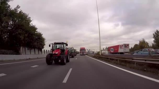 Landbouwers Snelweg A12 A27 Protesteren Tegen Voorstellen Sector Bezuinigen Stikstofuitstoot — Stockvideo