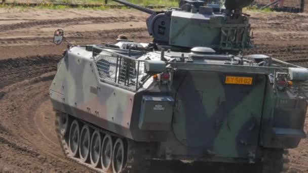 2016 Soest August Military Tanks Woi Woii Being Demonstrated Huge — Stock Video