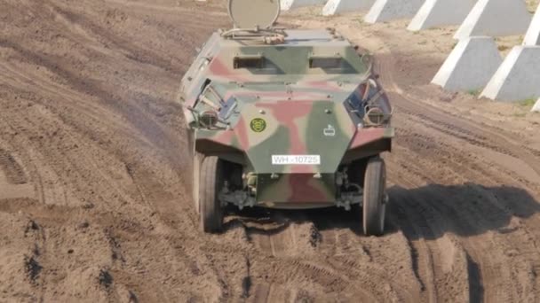 Sonderkraftfahrzeug 251 Een Duitse Halftrack Uit Tweede Wereldoorlog — Stockvideo