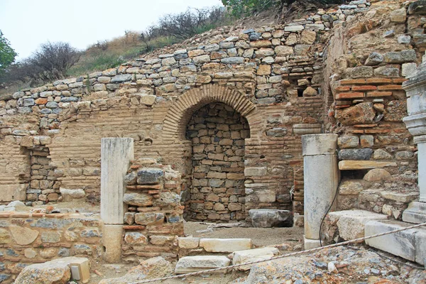 Ruínas Fechadas Longo Estrada Curetes Antiga Cidade Éfeso Turquia Perto — Fotografia de Stock