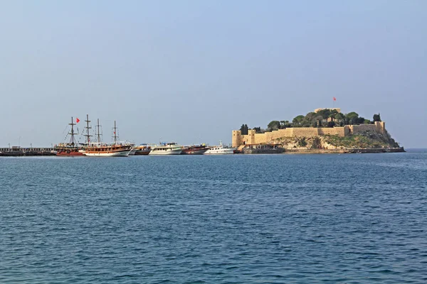 Gvercinada Pigeon Island Een Schiereiland Egeïsche Zee Met Een Piraten — Stockfoto