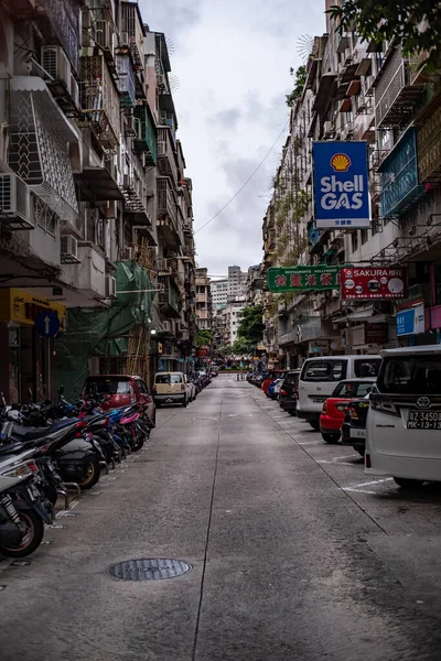 China Macau Road Middle Old Rusty Buildings Kou Tak Street — Stock Photo, Image