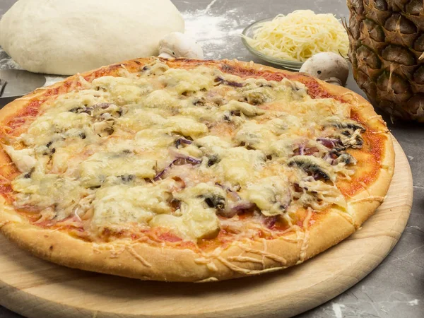 Hemmagjorda Pizza Recept Hemma — Stockfoto