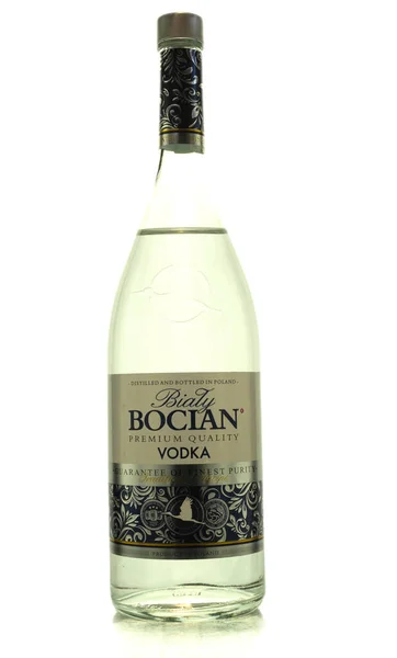 Bouteille Vodka Bocian Sur Fond Blanc — Photo