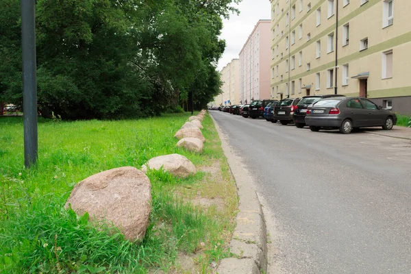 Varsovia Polonia Junio 2020 Barrera Para Automóviles Forma Piedras Piedras — Foto de Stock