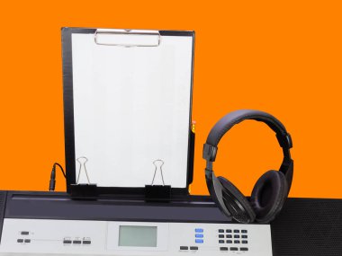 Şarkı sözleri ve müzik yazma süreci