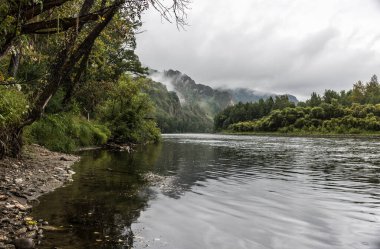 Şirin Arkeoloji Parkı, Ataların Yolu ve Beyaz Iyus Nehri