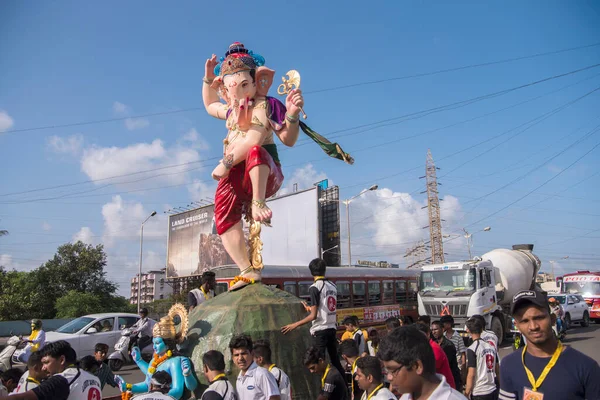 Mumbai India September 2018 Huge Ganesh Idol Being Taken Installation — Stock Photo, Image