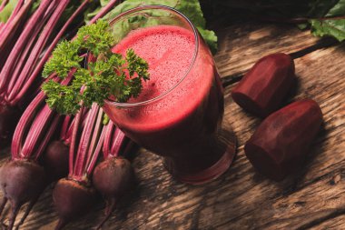 Organik pancardan smoothie