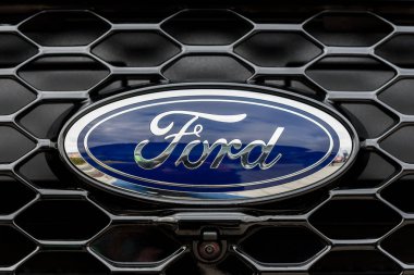 Ford metalik amblem