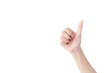 Asyalı bir kadının eli beyaz arka planda izole edilmiş büyük bir jest.