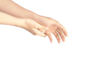 İki elin hareketi de aşağıya doğru uzanıyor, beyaz arkaplanda ayrı ayrı bir şey tutuyor..