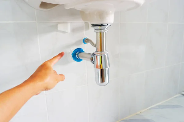 Dit Installatie Van Water Inlaat Pijp Installatie Van Riool Voor — Stockfoto