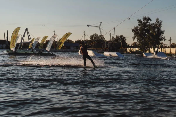 Wakeboard Wakeboarding Saltando Atardecer — Foto de Stock