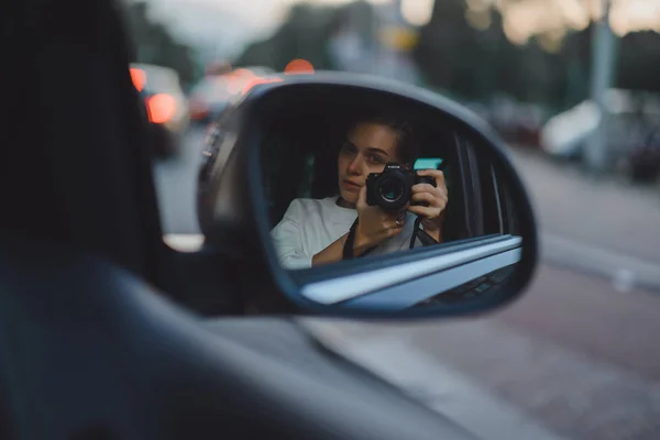Selfie Dans Miroir Automatique — Photo