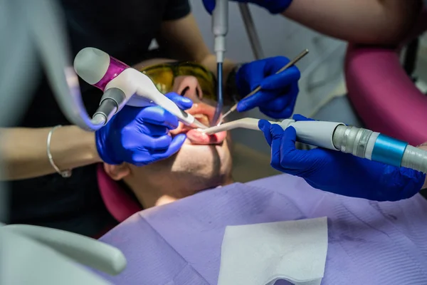 Young Man Reception Dentist Dental Office Professional Oral Hygiene Dentist — Stock Photo, Image