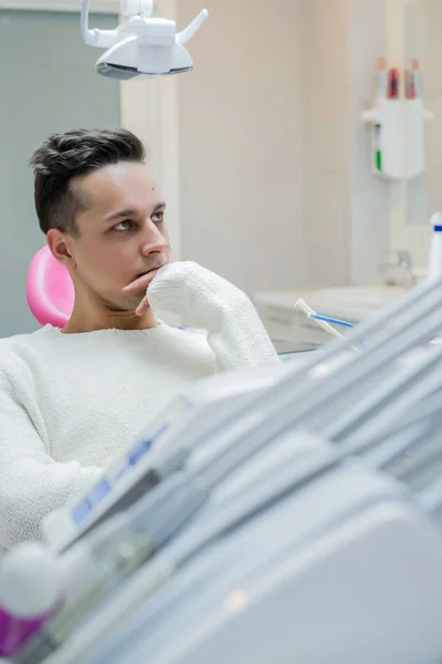 Young Man Reception Dentist Dental Office Professional Oral Hygiene Dentist — Stock Photo, Image