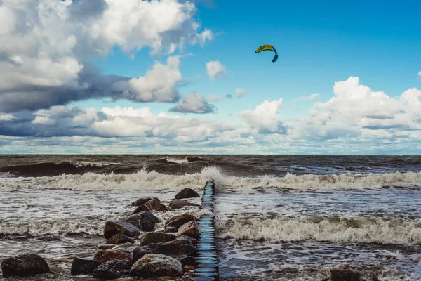 Kiting Cold Baltic Sea — Stock Photo, Image