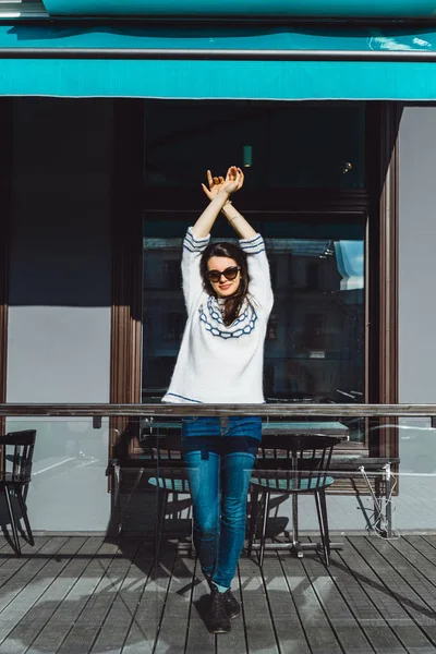 Beautiful Brunette Girl Sunglasses Cozy Knitted Pullover Posing Terrace City — Stock Photo, Image