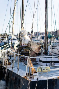 bağlantı noktası özel yatlar. güneşli gün İspanya