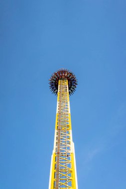 Eğlence Parkı, carousel, güneşli bir gün