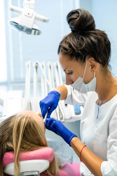 Dentist Process Dental Services Dental Office Dental Treatment — Stock Photo, Image