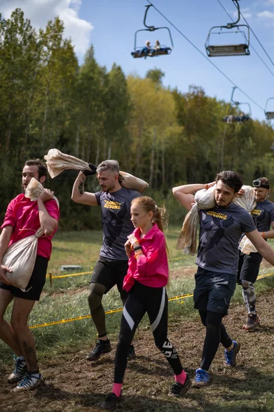 Bison Race Corsa Ostacoli Competizione Sportiva Bielorussia Maggio 2019 — Foto Stock